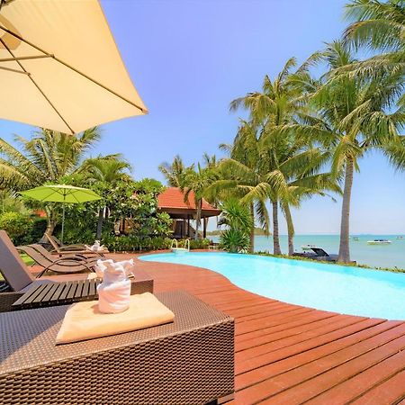 Erawan Villa Hotel Bang Rak Beach  Exterior foto