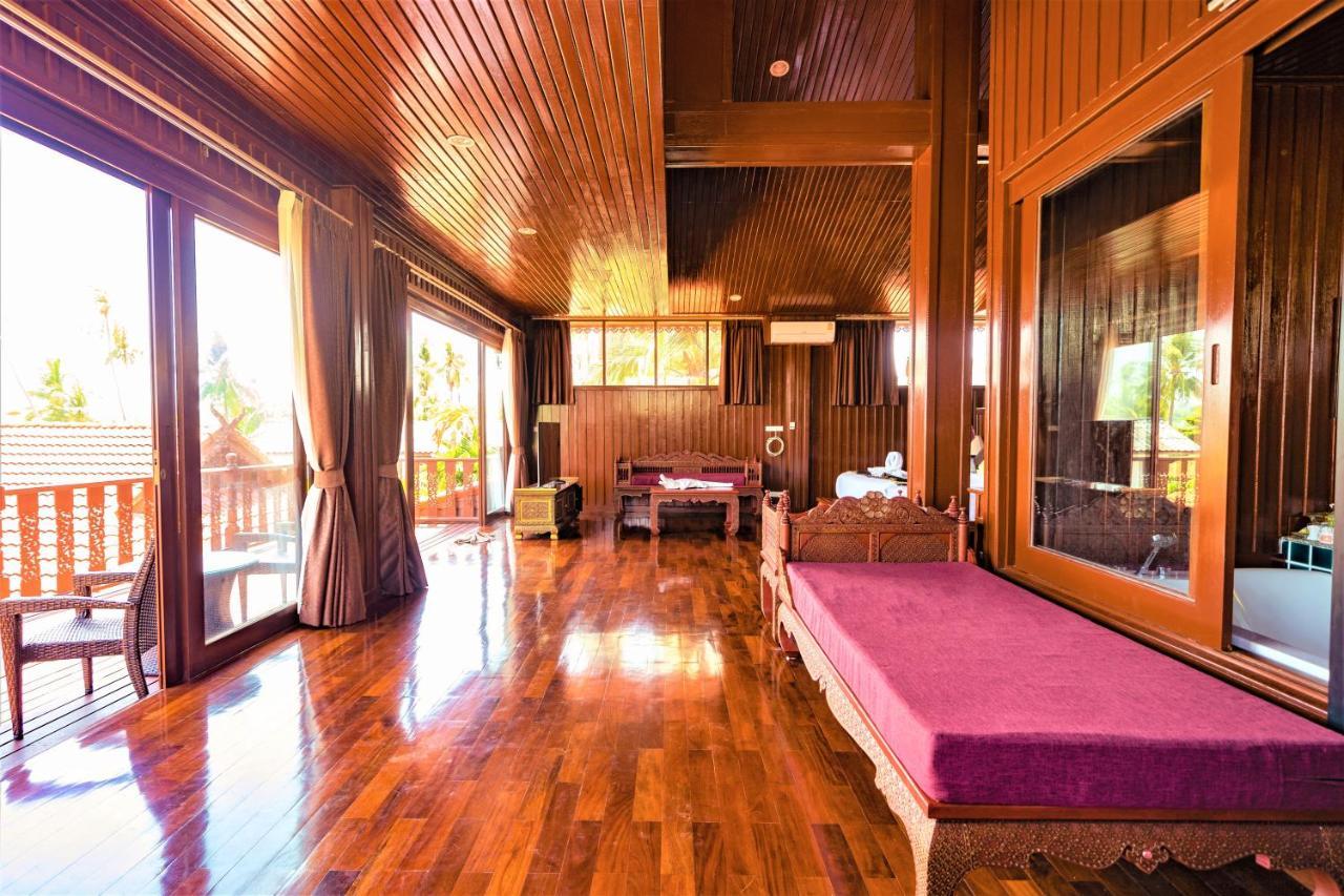 Erawan Villa Hotel Bang Rak Beach  Exterior foto